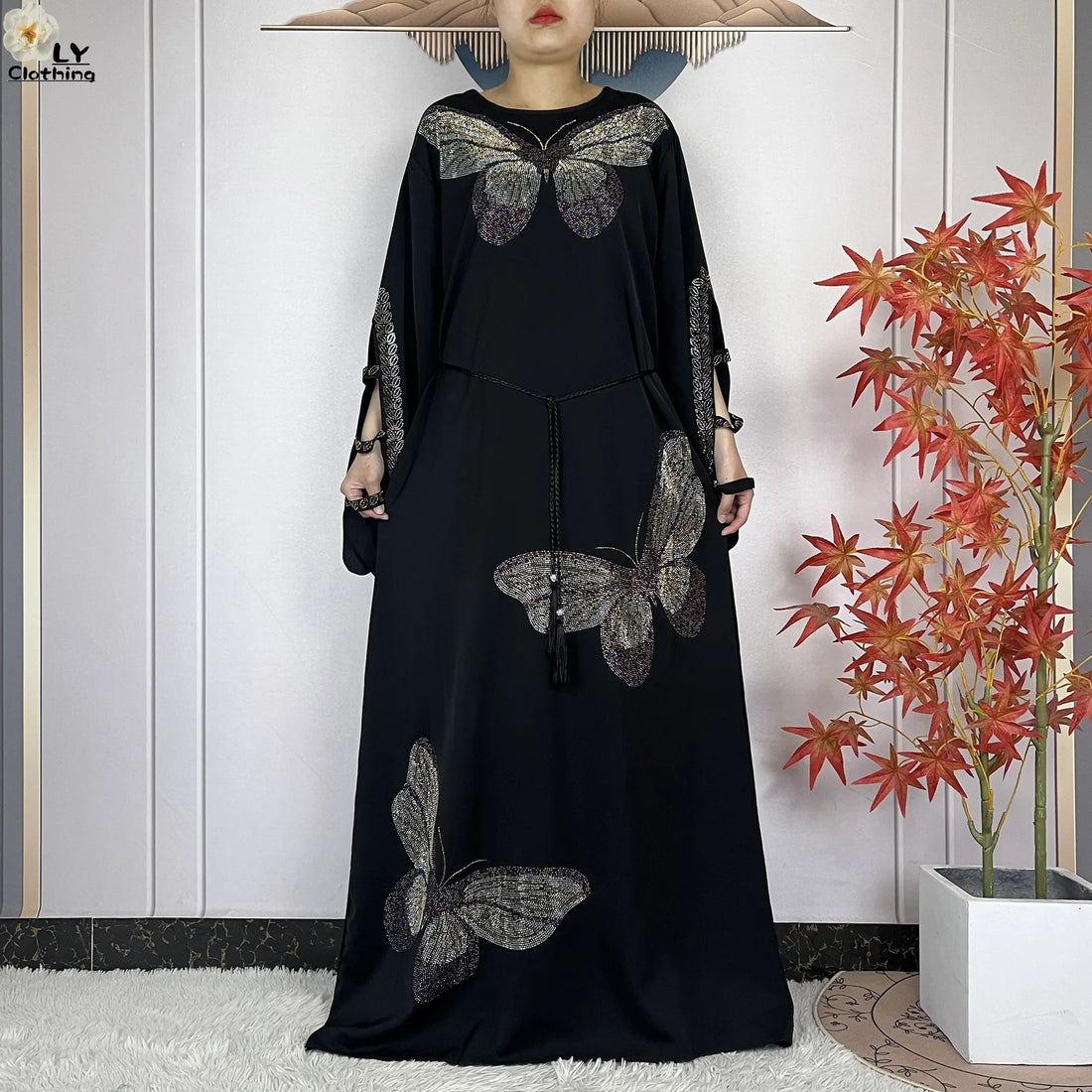 2025New Dubai Muslim Women Elegant Dress African Abaya Loose Butterfly Pattern Diamond Islamic Long Sleeve Turkey Femme Clothing