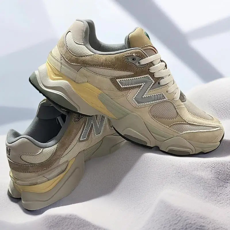 Versatile small shoes, thick soles and elevated Japanese canvas outdoor casual sports shoes